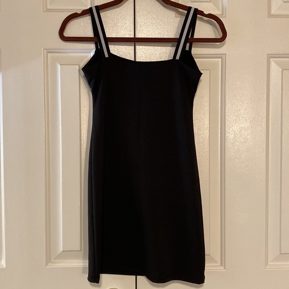 Tween Dress - Picture 3 of 4
